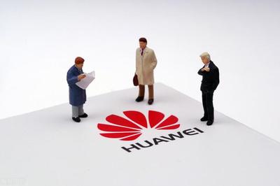 破釜沉舟 任正非告別代理，華為開啟自主創新之路